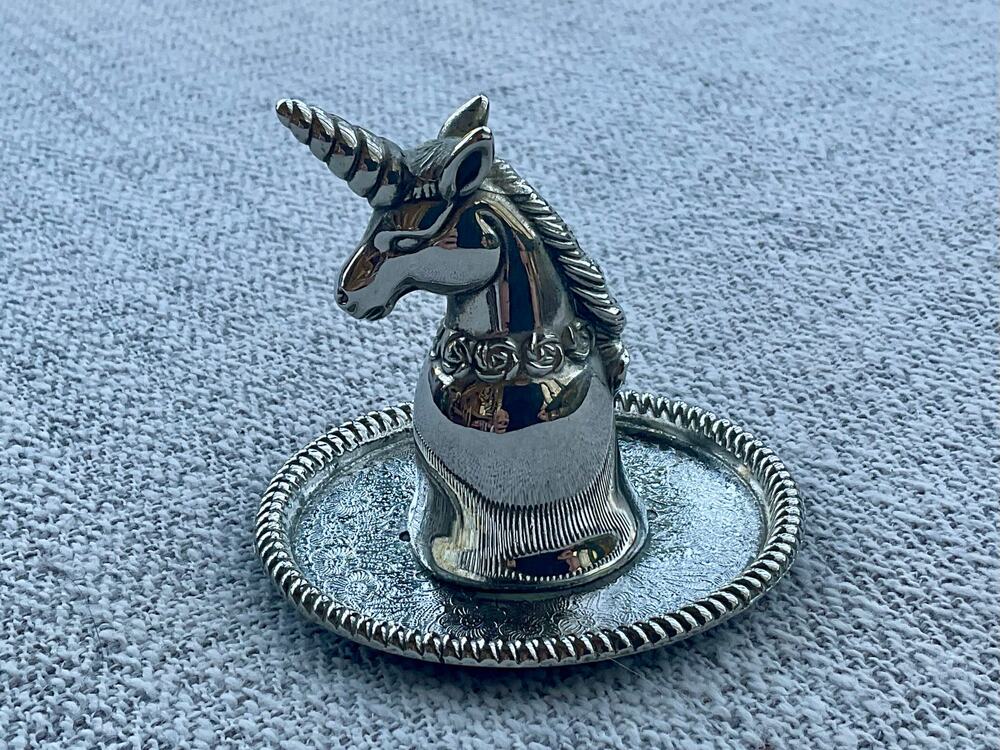 Vintage unicorn ring holder / trinket dish 1970s